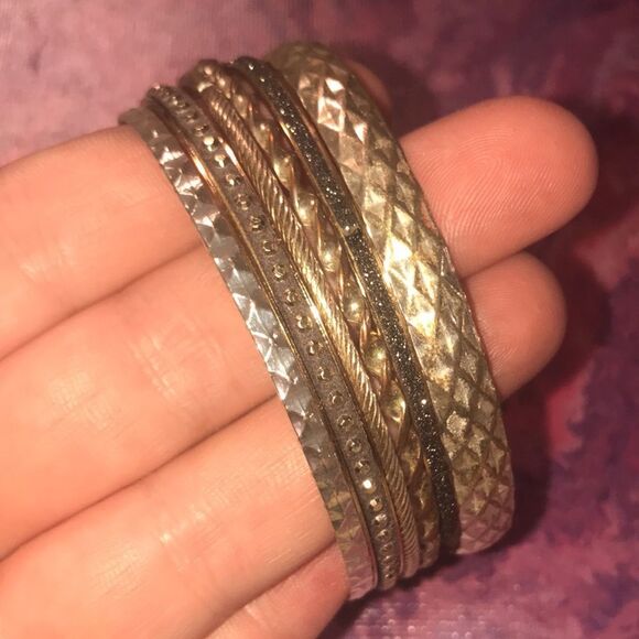 Set of Bangles  - Picture 3 of 4